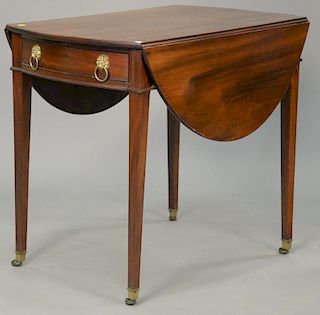 George III mahogany Pembroke drop leaf table with drawer, circa 1790-1810. ht. 29 in.; wd. 20 1/2 in.; dp. 32 in.
