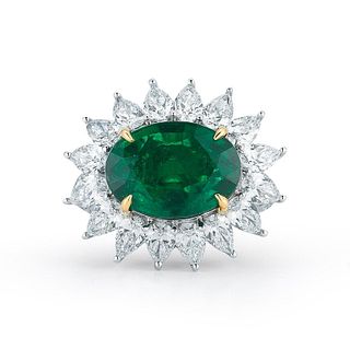 OVAL EMERALD RING WITH DIAMOND HALO