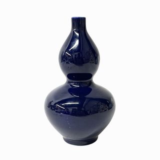 Chinese Yongzheng Cobalt Glaze Hulu Gourd Vase