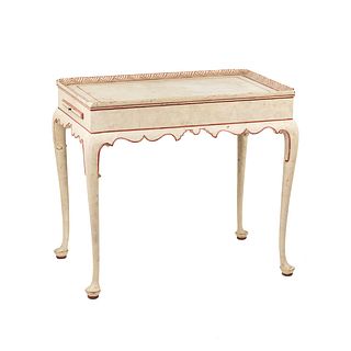 Kittinger Furniture Co. Queen Anne Style Tea Table