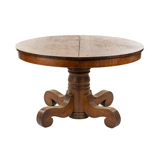 American Oak Pedestal Round Dining Table 
