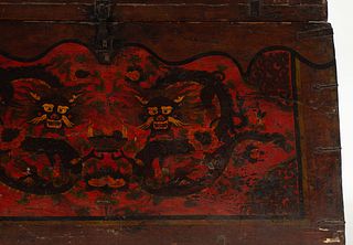 Rare Tibetan chest, 17th - 18th century