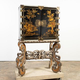 18TH/19TH C WILLIAM & MARY JAPANNED CABINET/STAND
