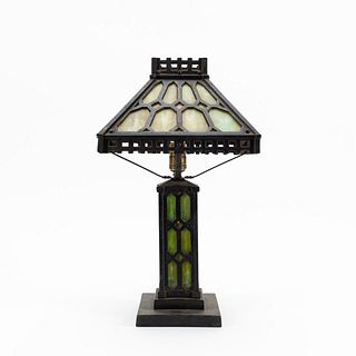 AMERICAN ARTS & CRAFTS GREEN SLAG GLASS LAMP