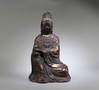 A Gilt Bronze Seated Guanyin Statue