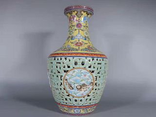 A Fencai openwork Porcelain Vase