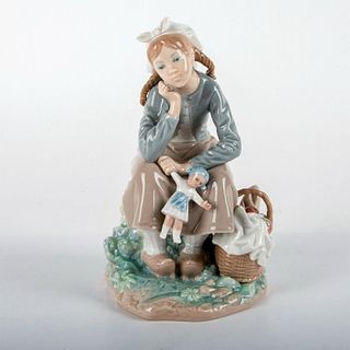 Girl w/Doll 1001211 - Lladro Porcelain Figurine