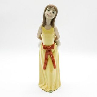 Naughty 1005006 - Lladro Porcelain Figurine