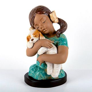 Gabriela 1012355 - Lladro Porcelain Figurine