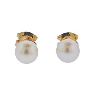 18k Gold  Pearl Stud Earrings