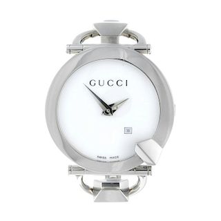 GUCCI - a lady's 122.5 bracelet watch. Stainless steel case. Numbered 11705501. Signed quartz moveme