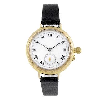 A gentleman's wrist watch. 18ct yellow gold case, import hallmarked Glasgow 1923. Numbered 308787. U