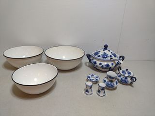 Porcelain mixing bowls ,china serving set.