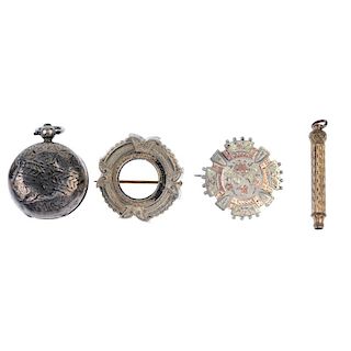 A selection of late 19th to early 20th century items. To include a circular brooch with applied vari