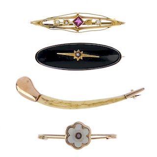 A selection of mainly late 19th to early 20th century brooches. To include one designed as a letter