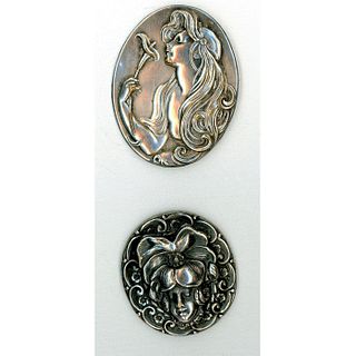 A SMALL CARD OF WHITE METAL HEAD BUTTONS