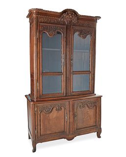 A French provincial vitrine cabinet