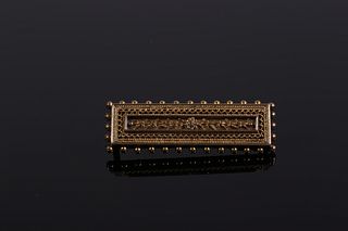 A 15 karat gold antique brooch