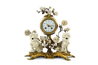 Table clock with Chinese lions