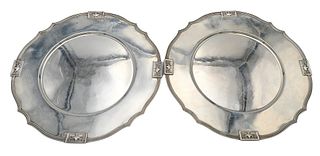 Set of 12 Gorham Sterling Silver Service Plates, having urns on each side, in Neiman Marcus felt bags, fine marks on each, diameter 11 inches, 173.9 t