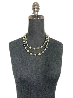CHANEL Timeless Classic Pearl 5 Crystal CC Logo Necklace