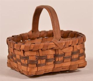 Antique Miniature Cherokee Indian Basket.