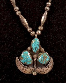 Vintage Navajo Indian Sterling Silver Necklace.