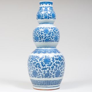 Chinese Blue and White Porcelain Triple Gourd Vase