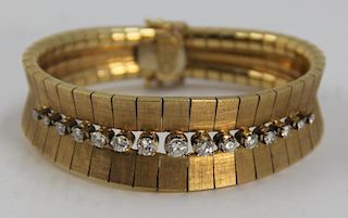 JEWELRY. U. Bellini 18kt Gold and Diamond