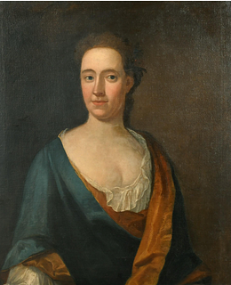 Fine 18th Century British Portrait of an Aristocratic Lady, Large oil painting  mid 18th century