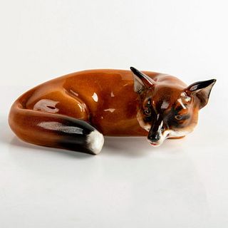 Fox Curled HN978 - Royal Doulton Figurine