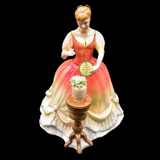 Sarah HN3380 - Royal Doulton Figurine
