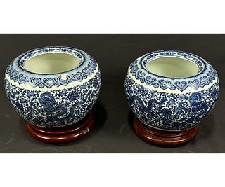 PAIR OF CHINESE BLUE AND WHITE JARDINIERES