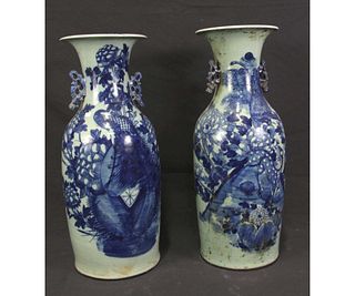 PAIR OF ANTIQUE CHINESE PORCELAIN VASES