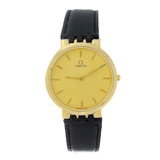 OMEGA - a gentleman's wrist watch. Gold plated case with stainless steel case back. Numbered 5327300