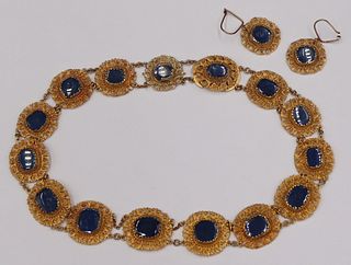 JEWELRY. Indian 22kt Gold and Sapphire Suite.