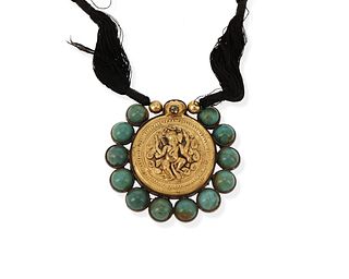 An Indian gem-set pendant