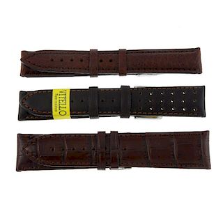 A selection of brown watch straps of various styles. Approximately 100.  <br><br>A mixed selection o