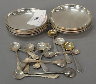 Sterling silver lot to include a set of ten Wai Kee dishes made in Hong Kong and thirteen salt spoons, 12.1 t oz.