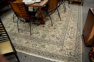 Oriental carpet, 9'10" x 12'6".