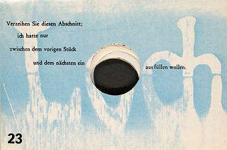 Tucholsky, Kurt Zur soziologischen Psychologie der Locher. Künstlerbuch mit durchgängiger Ausstanzung (O 6cm) in Einband und Buchblock. Berlin, Trumme