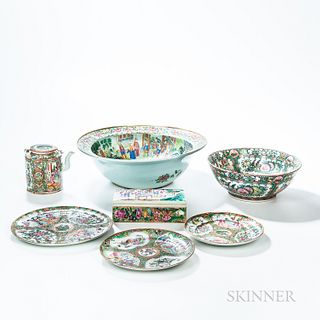 Seven Export Porcelain Table Items