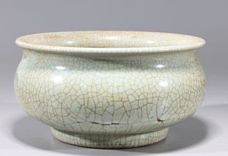 Chinese Celadon Crackle Glazed Porcelain Basin