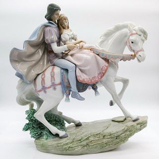 Love Story 01005991 - Lladro Porcelain Figurine with Base
