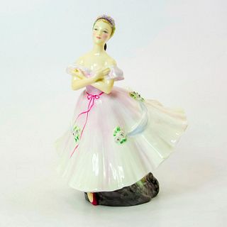 Ballerina HN2116 - Royal Doulton Figurine
