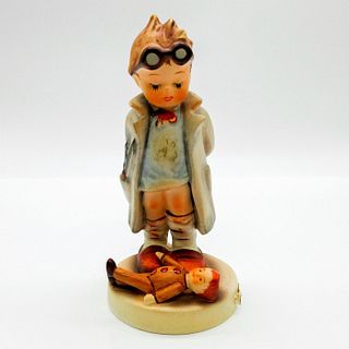 Doctor - Goebel Hummel Figurine