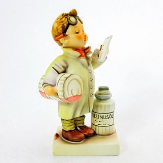 Little Pharmacist 322 - Goebel Hummel Figurine