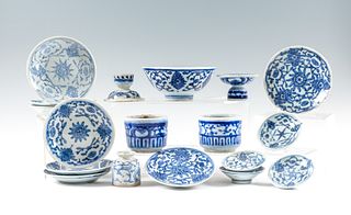 29 Pieces - Korean Porcelain
