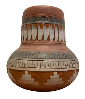 D HUSKON Navajo Pottery Vase 