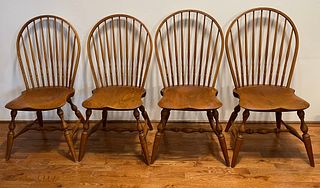Set 4 Bow Back Windsor Chairs 
